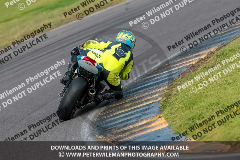 PJM Photography;anglesey no limits trackday;anglesey photographs;anglesey trackday photographs;enduro digital images;event digital images;eventdigitalimages;no limits trackdays;peter wileman photography;racing digital images;trac mon;trackday digital images;trackday photos;ty croes